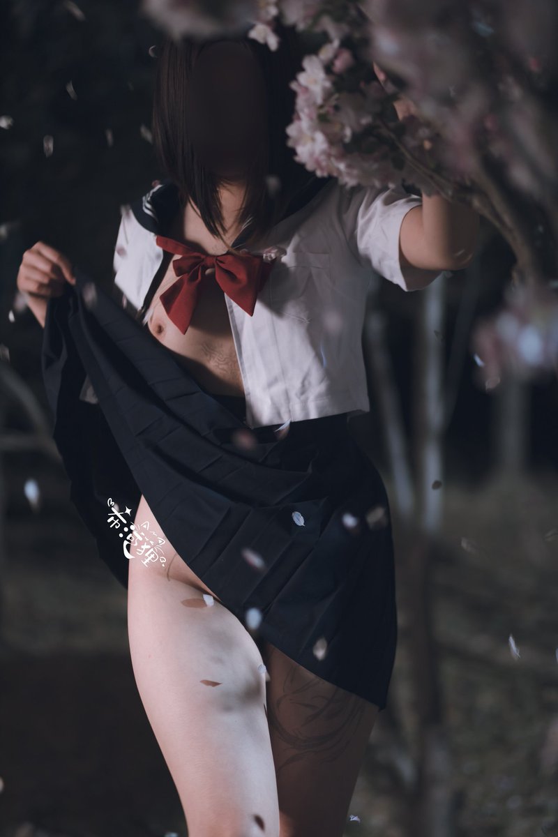 谁能拒绝jk呢

👧🏻:@Some_fish_ 
📷:@Unreasonable002 

@Fengsiyuan https://t.co/hX44cj4Gt1