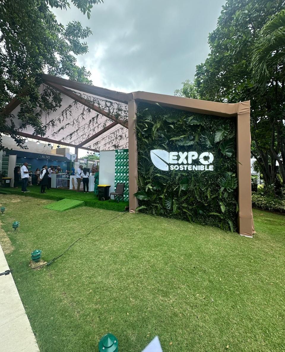 Decimos “presentes” en la Primera Feria de Sostenibilidad “Expo Sostenible 2025” organizada por el CODESSD, evento que fomenta acciones que busquen la protección del medio ambiente en el desarrollo de las actividades económicas y la vida cotidiana.⁠
⁠
#JP
