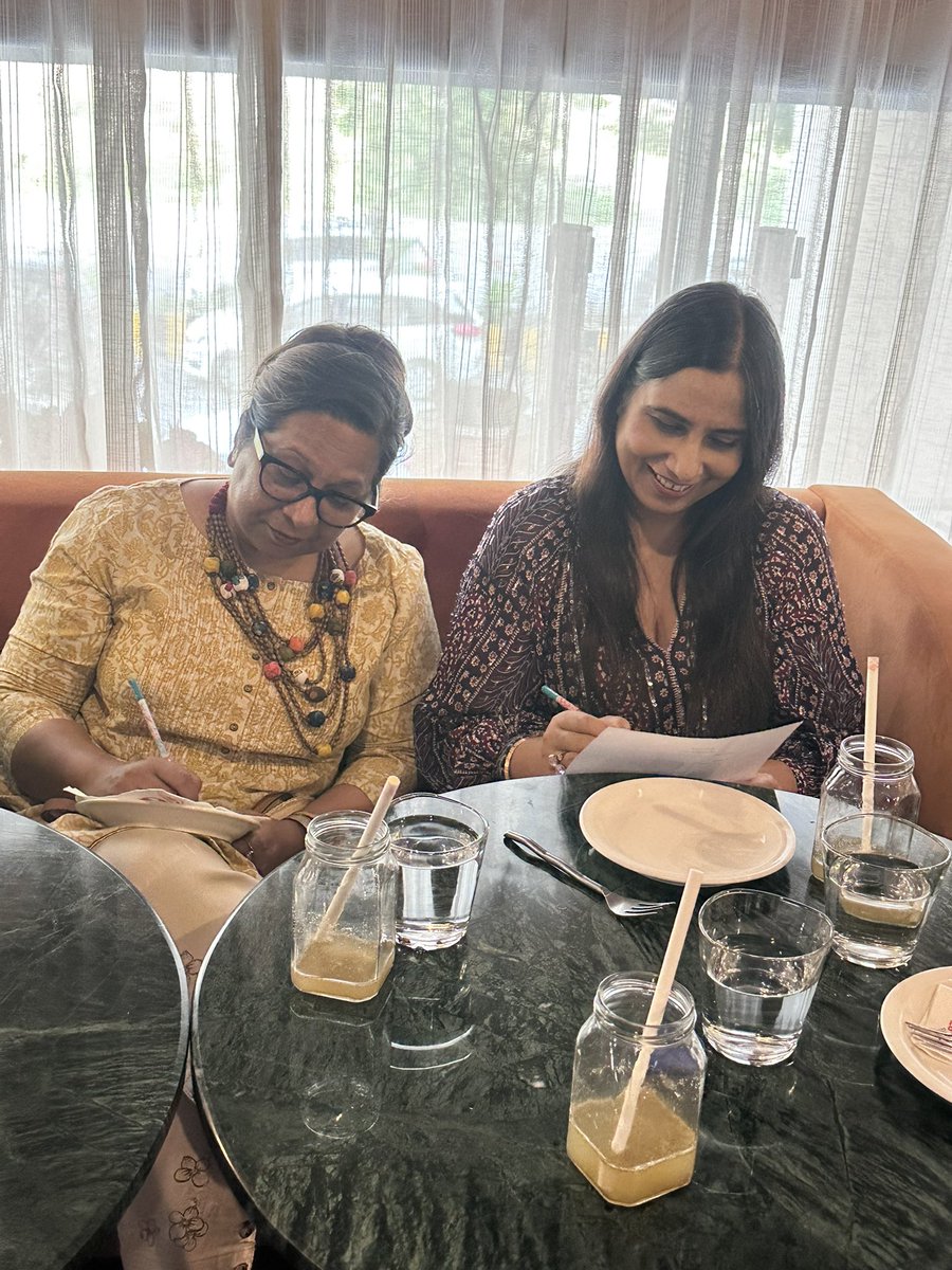 IPhulkari's tweet photo. Women with a vision, working with purpose.
The Phulkari Executive Committee in #action, #planning, #ideating, and #driving impact for a better tomorrow.
Together, we lead with heart, and work with intent. https://t.co/gEva1RvpP5