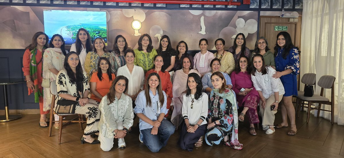 IPhulkari's tweet image. #Strongwomen. #Sharedpurpose. One powerful bond.
When Phulkari #women come together, it’s more than a meeting—it’s a movement.