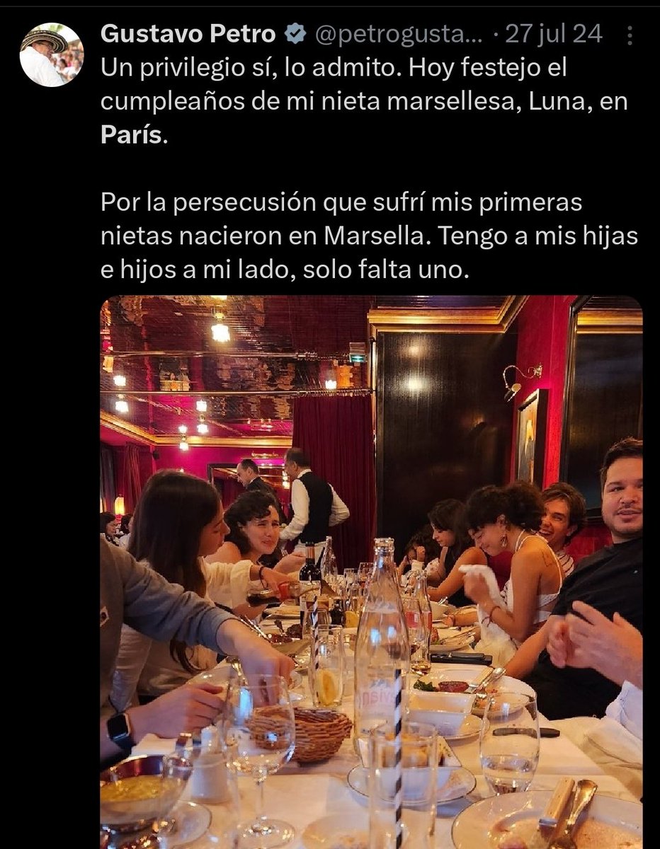 camargorueda's tweet photo. @petrogustavo No soy idiota útil. No pierdo el foco de lo importante para el país y los privilegiados no me ponen agenda.
Buscan debilitar al Presidente para obligarlo a abandonar a la clase media y los pobres para que se alinie con ellos. https://t.co/XXlldB1MuN