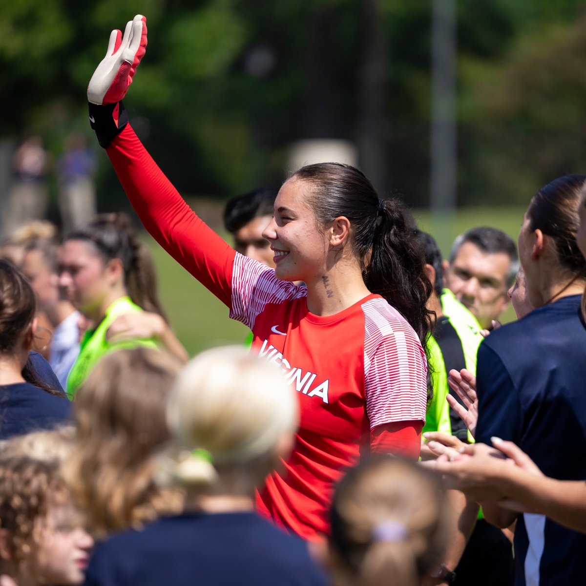 Happy birthday Viki! 🥰🎁🎉

#GoHoos | #ALLIN