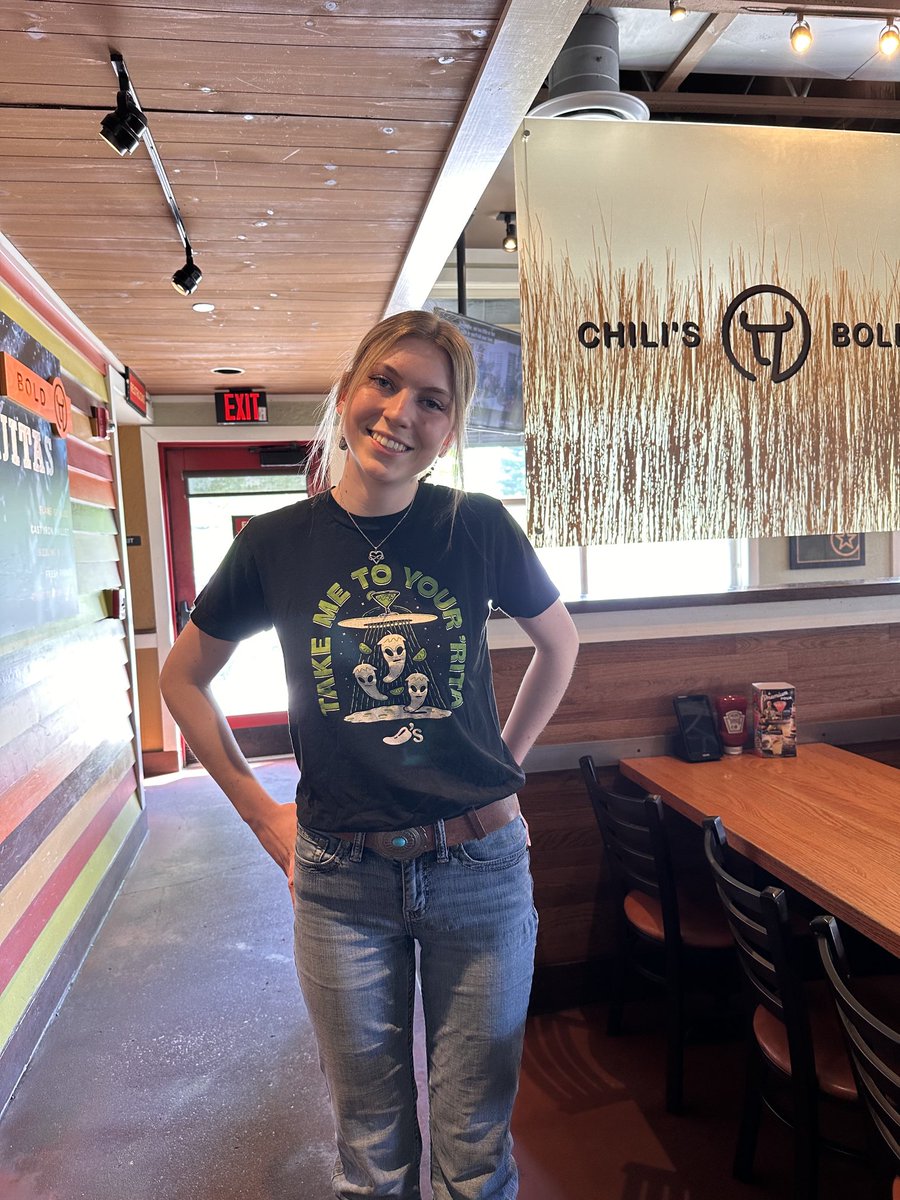 Shauna Hart (@shchilihead07) on Twitter photo She’s back!!!! Gabby took a small detour on her chilis journey but she is back!!! We love our Gabby!! #onceachiliheadalwatsachilihead <a href="/radiocuckoo/">Seth Gainer</a> <a href="/jropatia/">Jessica ropati</a> <a href="/mgib23/">Mark Gibson</a> She’s back!!!! Gabby took a small detour on her chilis journey but she is back!!! We love our Gabby!! #onceachiliheadalwatsachilihead <a href="/radiocuckoo/">Seth Gainer</a> <a href="/jropatia/">Jessica ropati</a> <a href="/mgib23/">Mark Gibson</a>