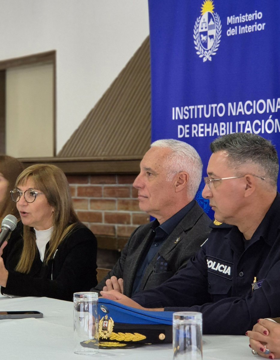 Iniciamos nuestra gira por el interior del país en Durazno. En el Círculo Policial participamos en el Primer encuentro de Equipos de Dirección del INR con numerosa y destacada participación de referentes de todo el país.