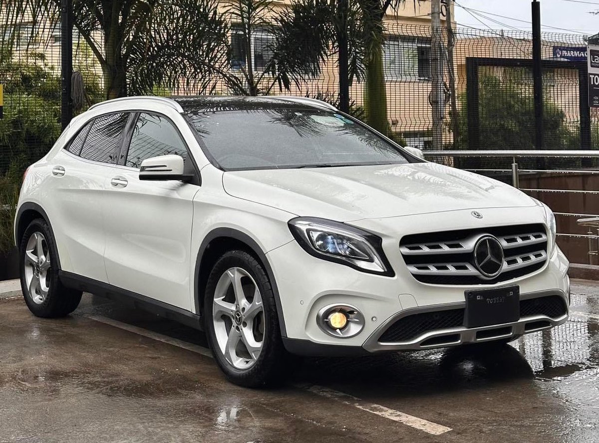 Other than the Mercedes Benz GLA220, which other Subcompact Crossover “LUXURY” SUV do you know?

Watch my review of the GLA220 by clicking the link below. 
youtu.be/pbs9-CNOhMY?si…