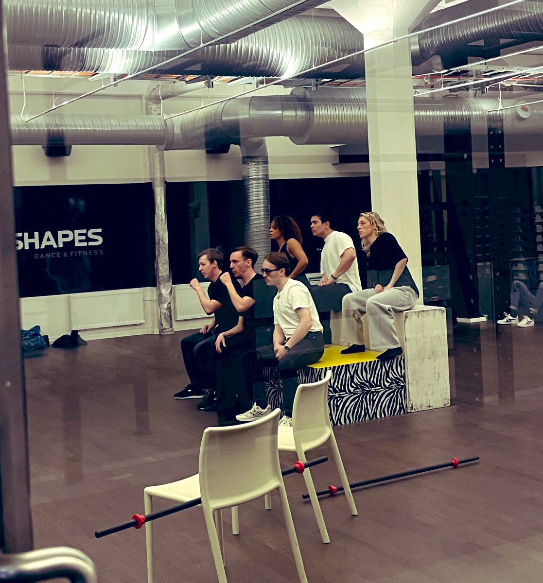 Enjoying KAJ rehearsing the updated Eurovision staging! 🫶🔥