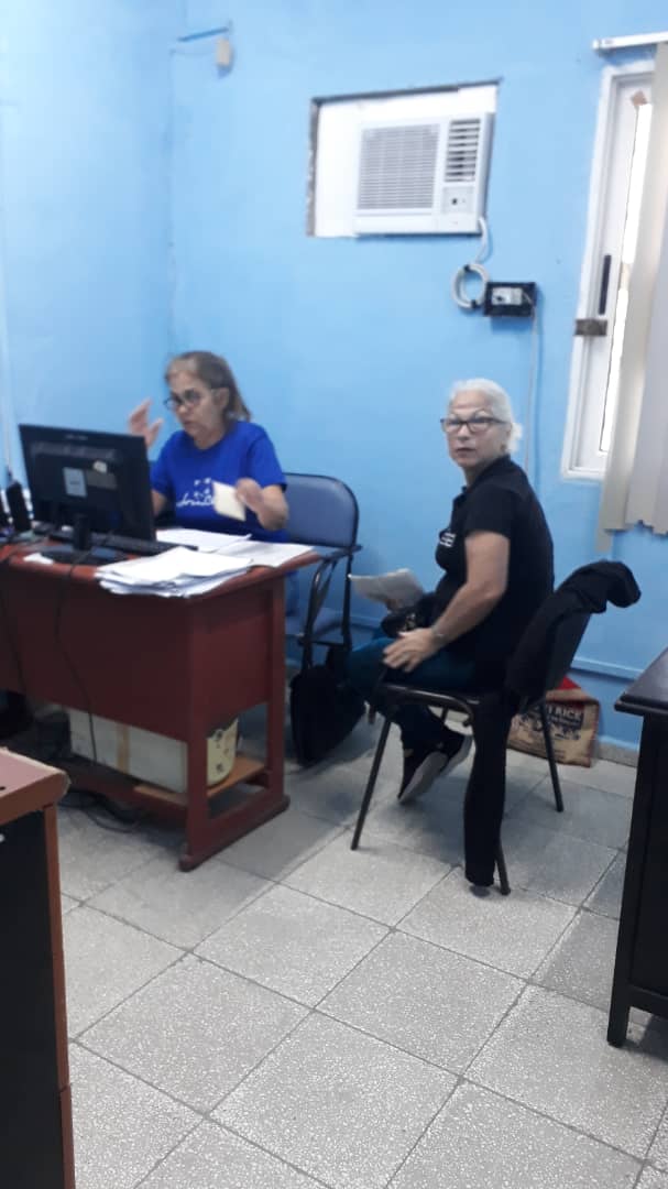 Seguimos juntos a nuestra comunidad apoyando el proceso de bancarización, está vez en el municipio de Santa Clara , en el Joven Club Villa Clara.
No dudes en llegar a nuestras instalaciones y tendrás Asesoría y Capacitación del proceso.
#JovenClubSantaClara
#JovenClubTeConecta