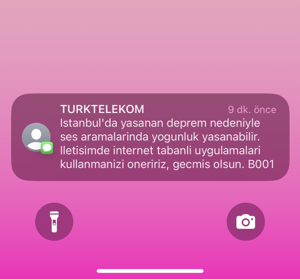 Bende size doğal afet durumlarında internete muhtaç kalınmadan turktelekomu iyileştirmenizi ve geliştirmenizi,ödenmeyen faturaların peşinde koşarken ki hassasiyetinizi bir an evvel bu tarz durumlarda önlem almak için de göstermenizi öneririm. 
<a href="/TurkTelekom/">Türk Telekom</a>