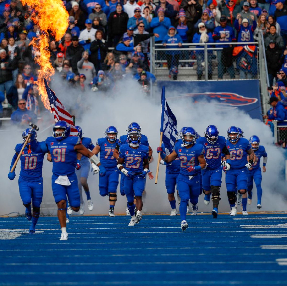 Jayce Halasz (@jaycehalasz1) on Twitter photo Super excited to visit Boise State this Saturday and meet the coaching staff! <a href="/DemarioWarren/">Demario Warren</a> <a href="/BroncoSports/">Boise State Broncos</a> <a href="/BrandonHuffman/">Brandon Huffman</a> <a href="/WestbrookCoach/">Coach Westbrook</a> Super excited to visit Boise State this Saturday and meet the coaching staff! <a href="/DemarioWarren/">Demario Warren</a> <a href="/BroncoSports/">Boise State Broncos</a> <a href="/BrandonHuffman/">Brandon Huffman</a> <a href="/WestbrookCoach/">Coach Westbrook</a>