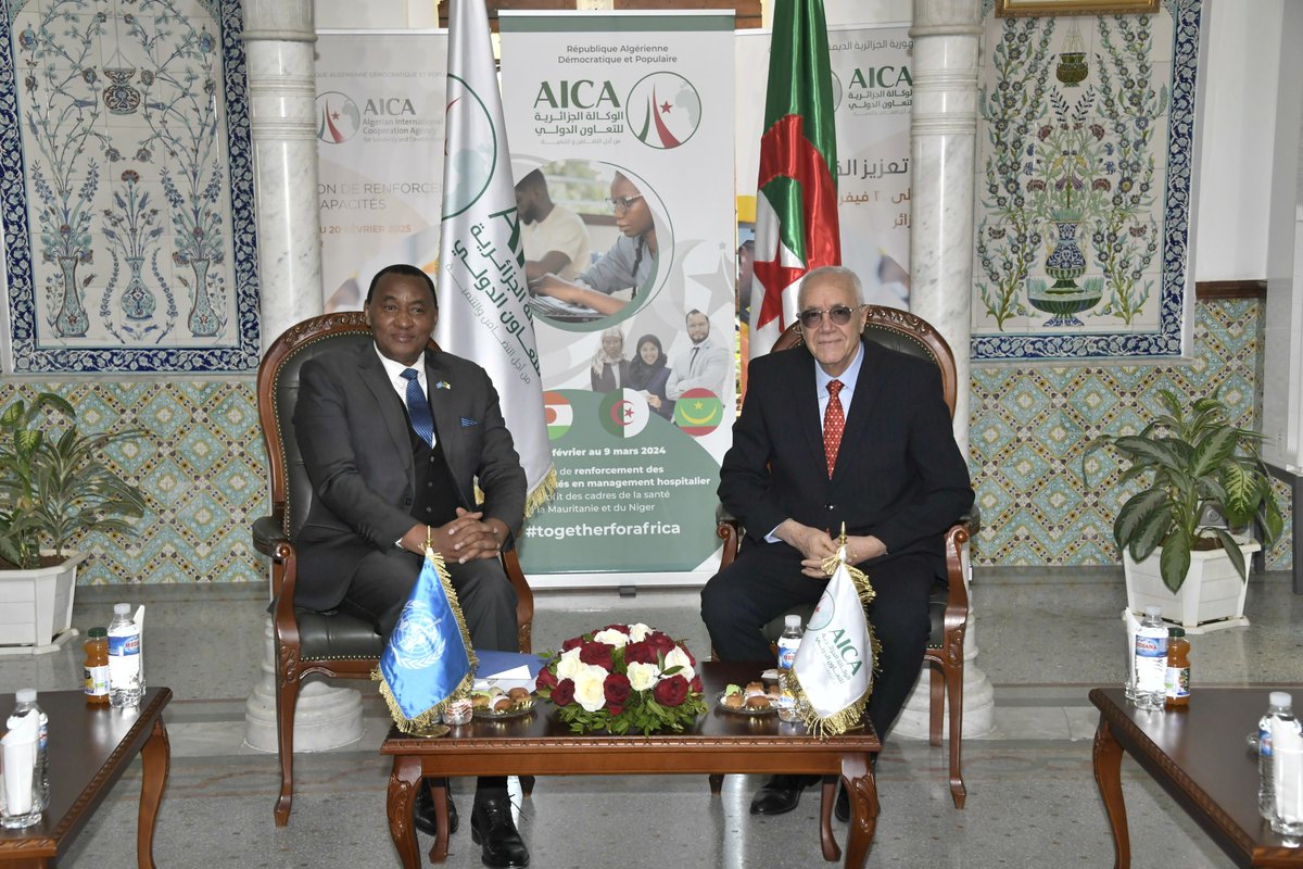 Le Dr Phanuel HABIMANA représentant de l’OMS 🇩🇿a rencontré, ce matin, M Abed HALLOU  DG de L'Agence algérienne de coopération internationale pour la solidarité et le développement (AICA).
Renforcer la coopération en santé notamment avec les pays de la région africaine de l’OMS.