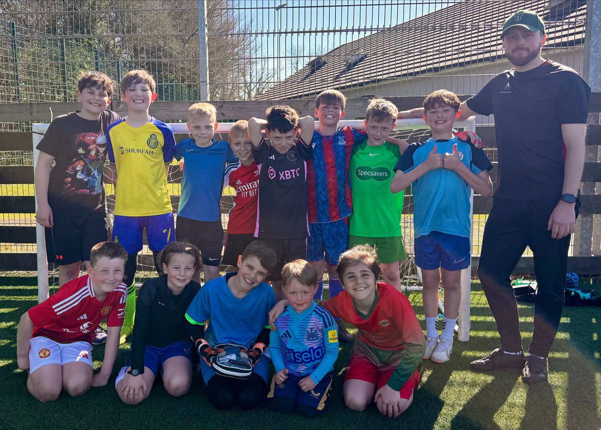 Proformance Goalkeeper Coaching (@proformancegk) on Twitter photo 🎁 Birthday Parties 🎂
We recently was given the honour to be asked to lead the celebrations for Sammys birthday party ⚽
Thankyou to <a href="/HOSoccer_UK/">HO SOCCER UK</a> for supplying the present
<a href="/South_ParkFC/">South Park Reigate FC</a> for allowing us to use the brilliant facilities 🤝 🎁 Birthday Parties 🎂
We recently was given the honour to be asked to lead the celebrations for Sammys birthday party ⚽
Thankyou to <a href="/HOSoccer_UK/">HO SOCCER UK</a> for supplying the present
<a href="/South_ParkFC/">South Park Reigate FC</a> for allowing us to use the brilliant facilities 🤝