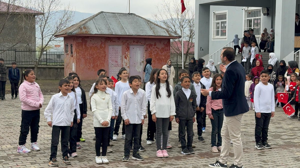 23 Nisan Ulusal Egemenlik ve Çocuk Bayramı kutlu olsun 🇹🇷