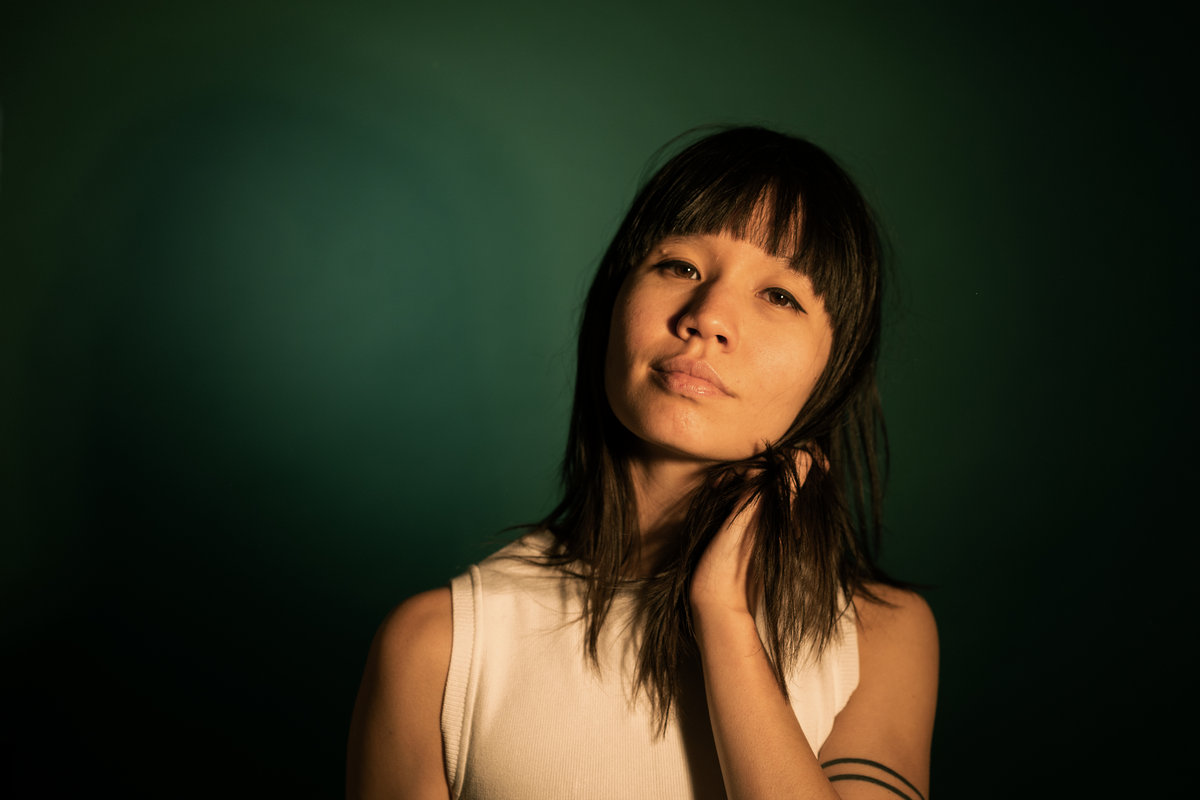 Electronic music remains tethered to studio control and DJ culture - but the art of live performance is integral...

Andrew Moore picks the 10 best live acts in electronic music right now -

clashmusic.com/features/here-…