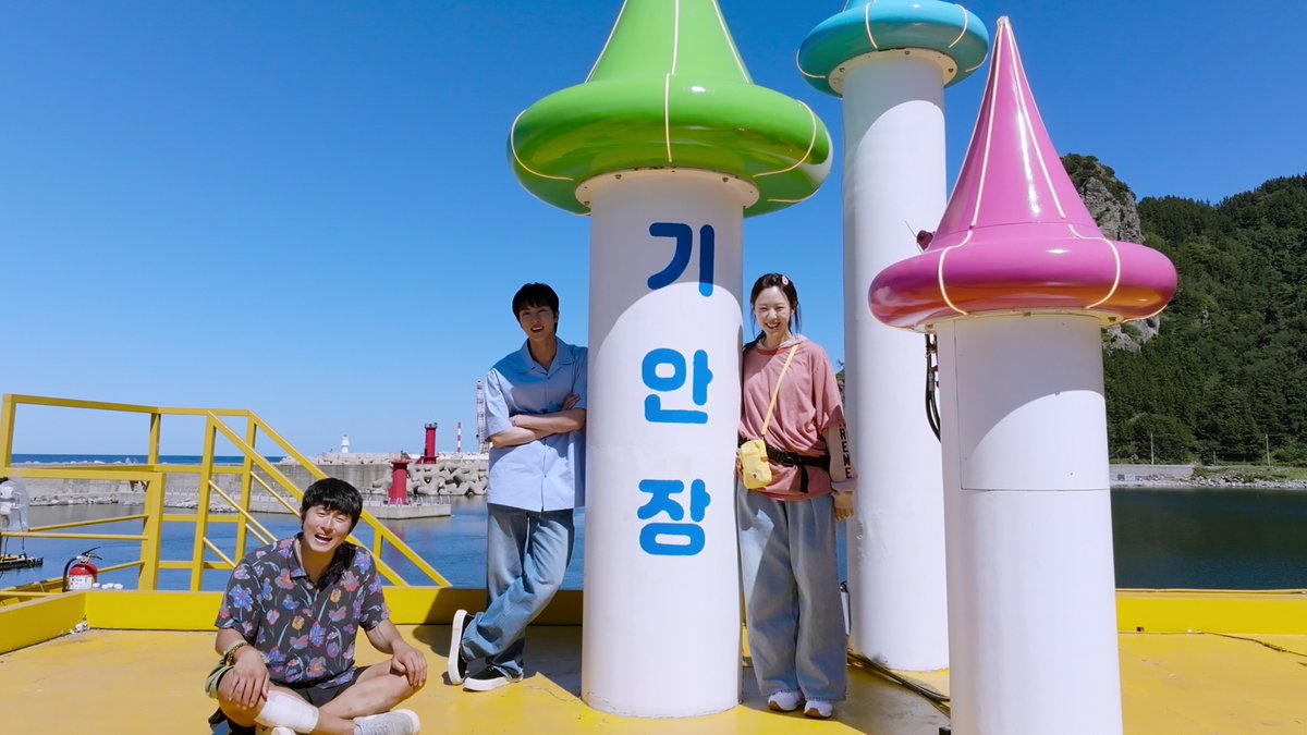 NetflixKR's tweet image. 대환장이니까 청춘이다.

잘 놀다 갑니다! 기안적 낭만으로 하나 된 우리들, &amp;lt;대환장 기안장&amp;gt; 절찬 스트리밍 중. 오직 넷플릭스에서.