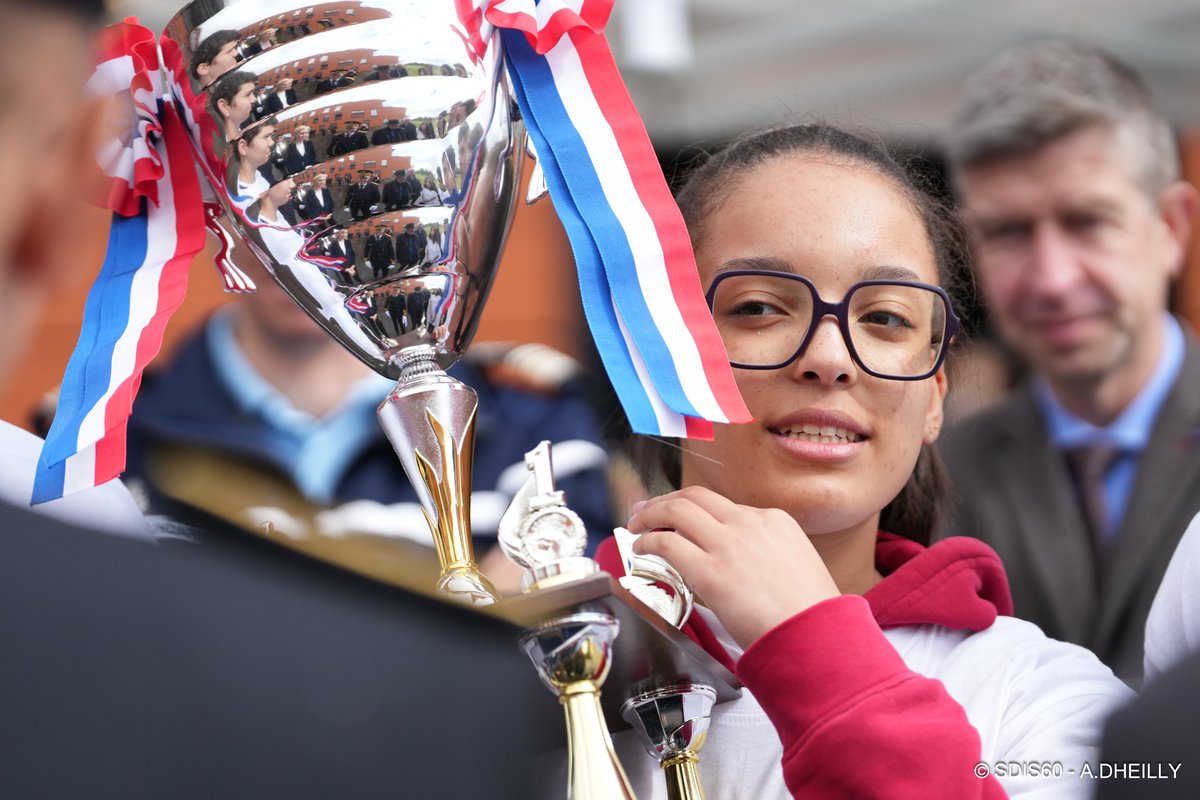 #Engagement // Clôture du "Rallye de la jeunesse et de la citoyenneté"

En présence des élus et des autorités, les prix ont été remis aux équipes participantes pour marquer la fin de cette belle journée placée sous le signe de l'engagement et des valeurs citoyennes.