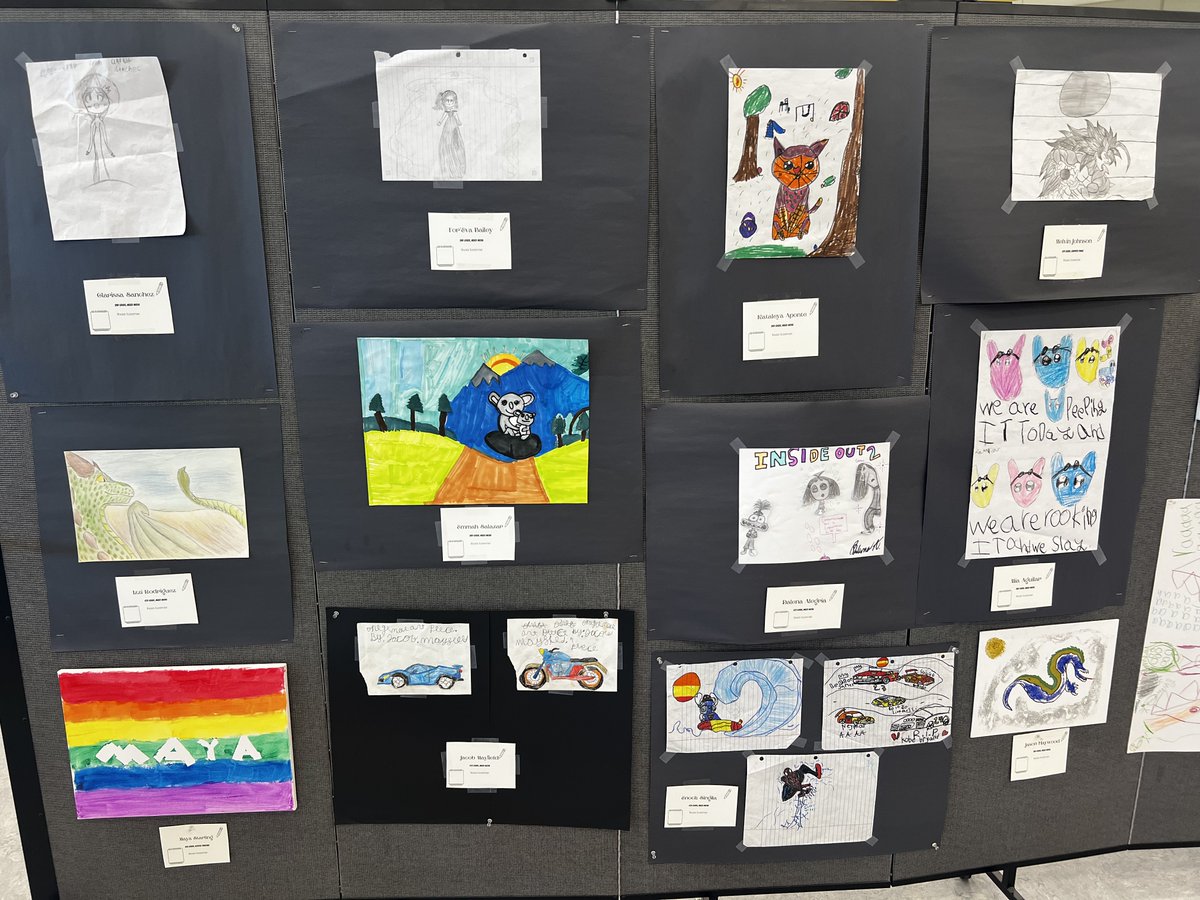 CISDWalker's tweet image. Walker puts the ART in Heartland! CISD had the annual art show and our talented young artists have been hard at work creating masterpieces! From sculptures to paintings, there really is no limit to our students creativeness! #WEbeforeME #WalkerWay