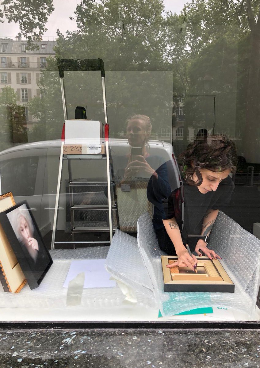 I’m thrilled to announce the opening of my solo exhibition Sasha Katz × Guests at Galerie Data in Paris, running from April 24–May 10 ✨

Featuring guest artworks by Ganbrood <a href="/ganbrood/">Ganbrood</a>, Natalia Shlyakhovaya <a href="/k_o_f_e_/">Natalia Shlyakhovaya</a>, and Fernand Khnopff 

Curated by 1703  <a href="/1703_collective/">1703</a> /