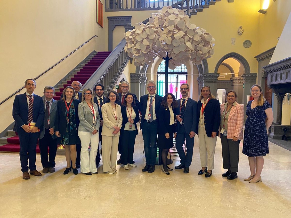 Antonio Zoccoli (@zoccoli_antonio) on Twitter photo 🇮🇹🇨🇦 Grazie all'ambasciatrice <a href="/Elissa_Golberg/">Elissa CAN</a> per aver accolto la delegazione INFN-CNR-ENEA all'ambasciata <a href="/CanadainItaly/">Canada in Italy</a>.
Siamo orgogliosi di poter rafforzare la collaborazione Italia-Canada nello sviluppo di tecnologie quantistiche, #supercalcolo, #AI e ricerca fondamentale. 🇮🇹🇨🇦 Grazie all'ambasciatrice <a href="/Elissa_Golberg/">Elissa CAN</a> per aver accolto la delegazione INFN-CNR-ENEA all'ambasciata <a href="/CanadainItaly/">Canada in Italy</a>.
Siamo orgogliosi di poter rafforzare la collaborazione Italia-Canada nello sviluppo di tecnologie quantistiche, #supercalcolo, #AI e ricerca fondamentale.