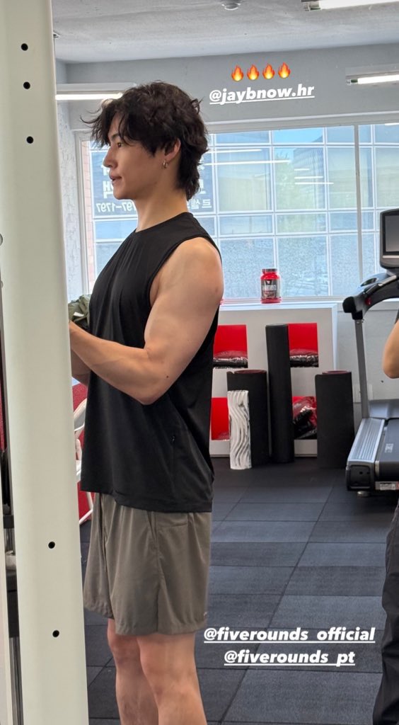 sowoncnvs's tweet image. Boxing era is my favorite 🫠🫠