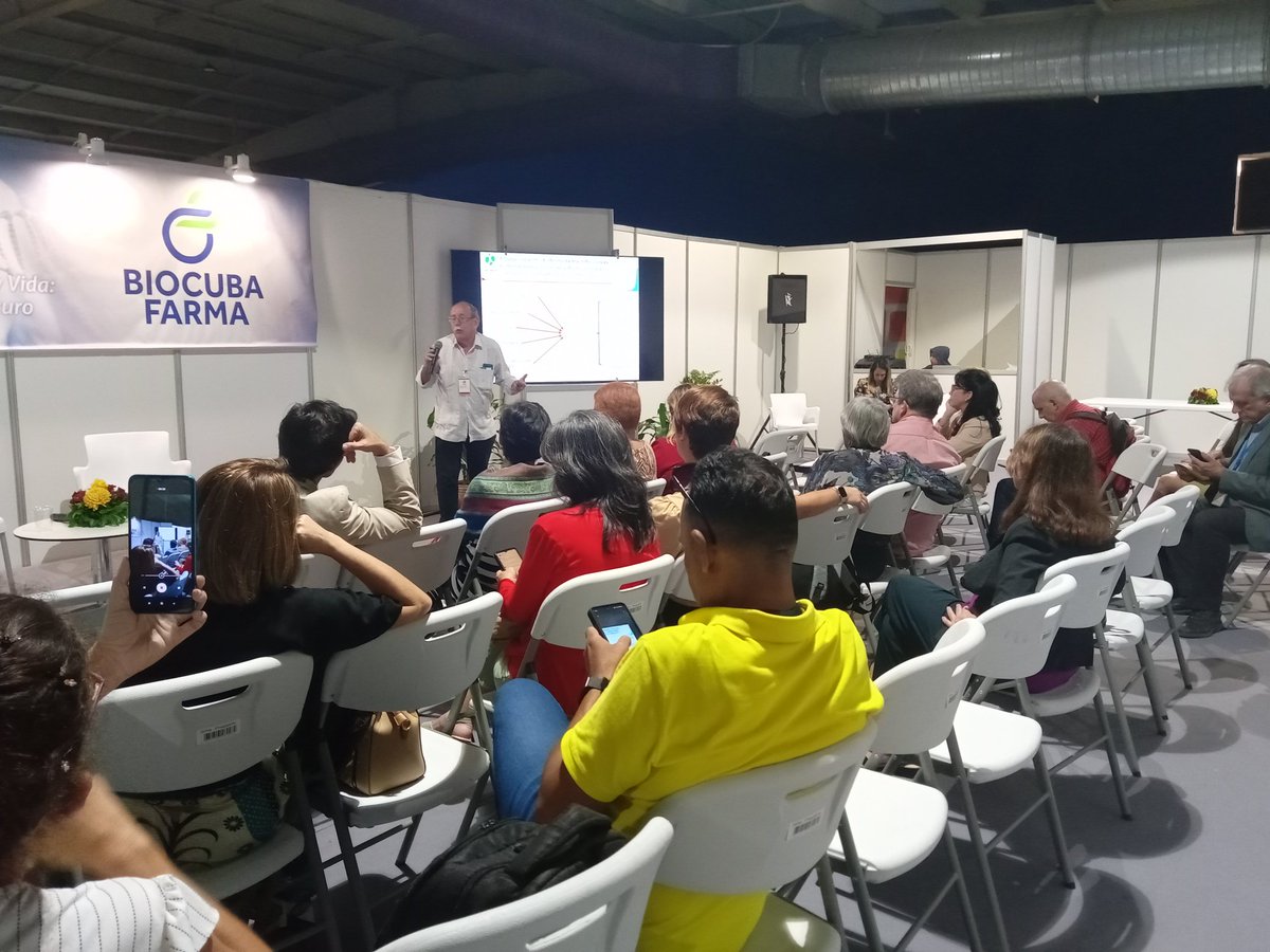 cim_cuba's tweet photo. ✍️📢En el marco de la Feria #Saludparatodos el  Dr.c Agustín Lage Dávila, Asesor científico de @BioCubaFarma y 1er Director del @cim_cuba, imparte la conferencia "Productos para las enfermedades Crónicas e infecciosas"
#cancer
#biotecnology 
#catedra https://t.co/n6GqX2VZN4