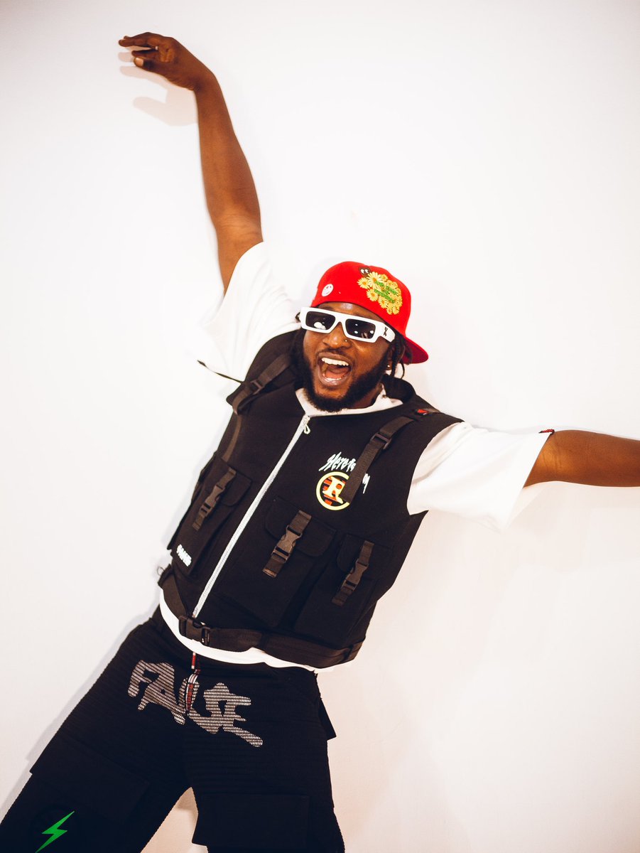 falseactivity's tweet image. FIRST LOOK || FALSE ACTIVITY X MAKE®️ 
ft: @Supershagba 
COMING SOON!!! 
©2025 False.Activity.kills.Everything 
#awg #falseactivity #maker