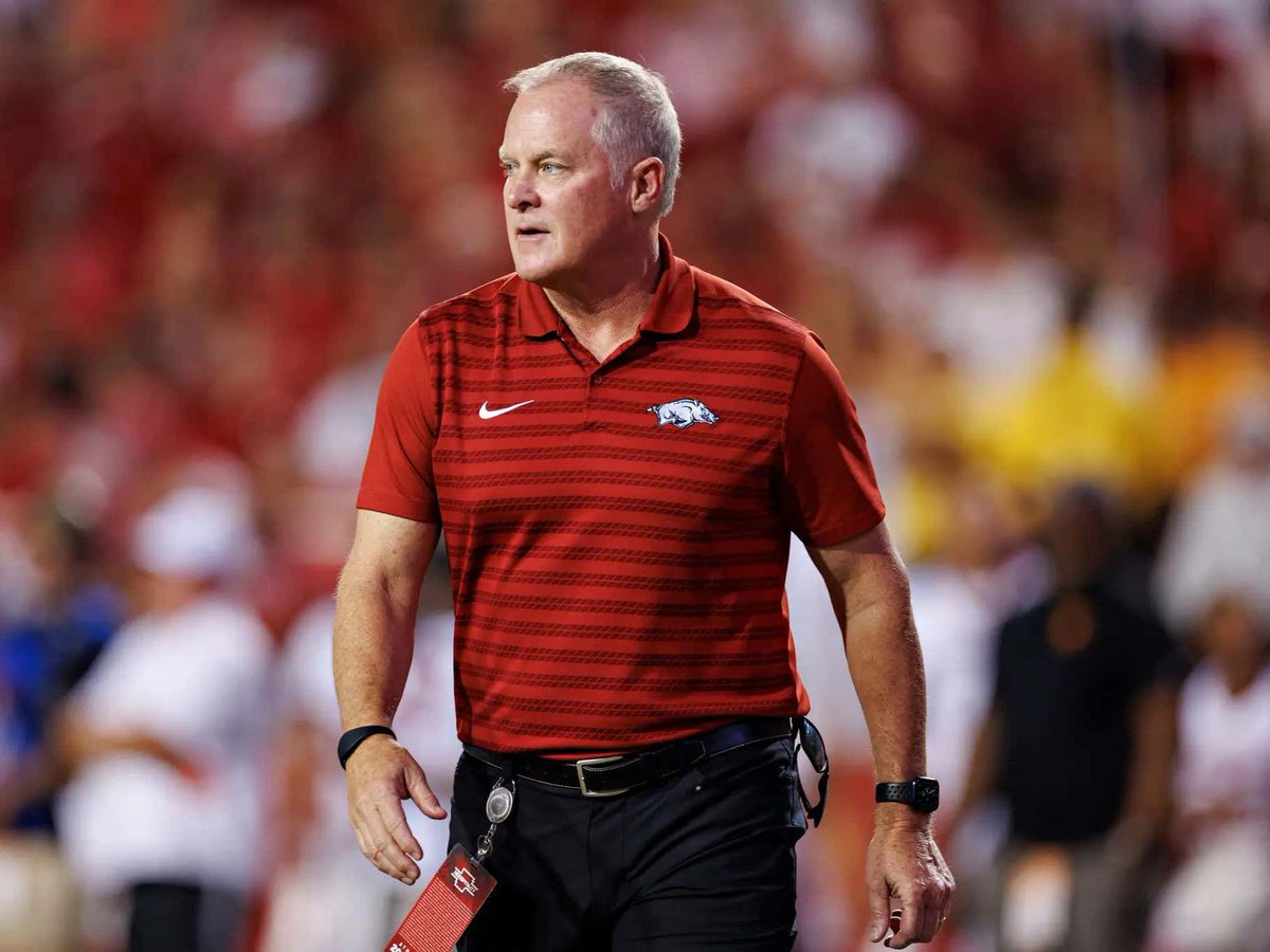 The Next Step That College Sports Desperately Needs - Arkansas' AD Tweeted Out The School Is Enforcing NIL Buyouts For Players That Transfer buff.ly/PxpVNld