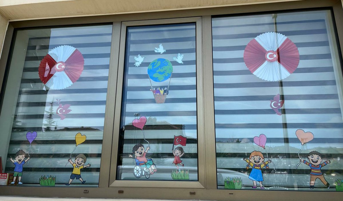 "Çocuklar geleceğimizin güvencesi, yaşama sevincimizdir." Mustafa Kemal ATATÜRK.
23 Nisan Ulusal Egemenlik ve Çocuk Bayramımız kutlu olsun.🌸🥳
<a href="/havzailcemem/">Havza İlçe MEM</a> <a href="/samsunmem/">Samsun İl Milli Eğitim Müdürlüğü</a>