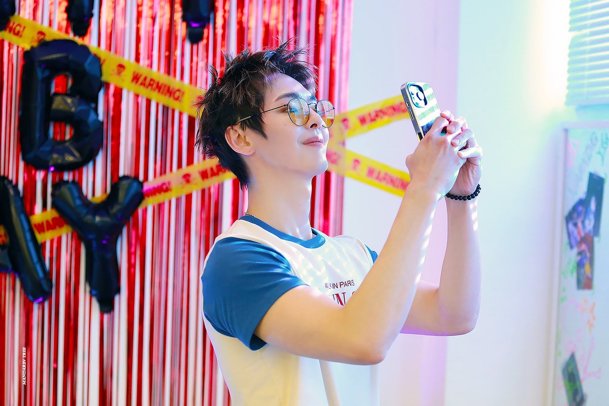 250423 

너의 행복을 담을 수 있어 행복했어 💕 

#OnlyOneOf #オンリーワンオブ 
#온리원오브 #KB #キュビン #규빈 #신규빈 <a href="/OnlyOneOfmember/">온리원오브</a>