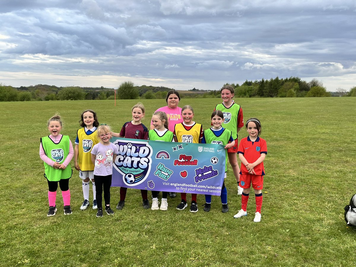 Billinge Juniors FC (@billingejuniors) on Twitter photo We ran our first wildcats session last night. What a great time we had. The girls were amazing <a href="/LancashireFA/">Lancashire FA</a> ⚽️⚽️⚽️⚽️👏👏👏 We ran our first wildcats session last night. What a great time we had. The girls were amazing <a href="/LancashireFA/">Lancashire FA</a> ⚽️⚽️⚽️⚽️👏👏👏