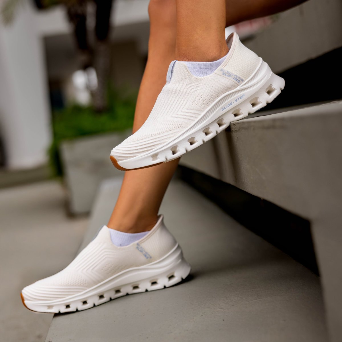 The Max Cushioning Glide-Step design enhances shock absorption and energy return, elevating your comfort to new heights. #SkechersGlideStep #ComfortThatPerforms