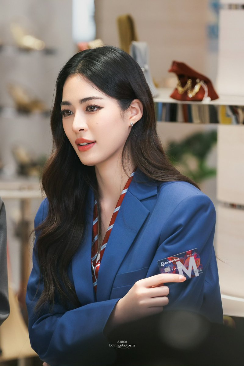 kakoh_00's tweet photo. You are qualified to wife me up. Now hurry, before q0 notices. 

#Linglingkwong #หลิงหลิงคอง https://t.co/y1D0qRzLVi