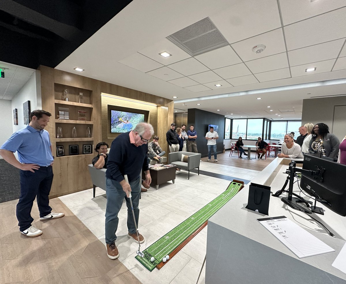 LeeAssociateHOU's tweet image. 🏌️‍♂️ We brought The Masters to the office with a 3-shot putting challenge!

Congrats to our winners: 🥇 Andrew McGuire 🥈 Charlene Nguyen 🥉 Sam Giammalva III

A little friendly competition + a lot of team spirit = one unforgettable day! 💥 #TeamCulture #Masters2025  #CRE