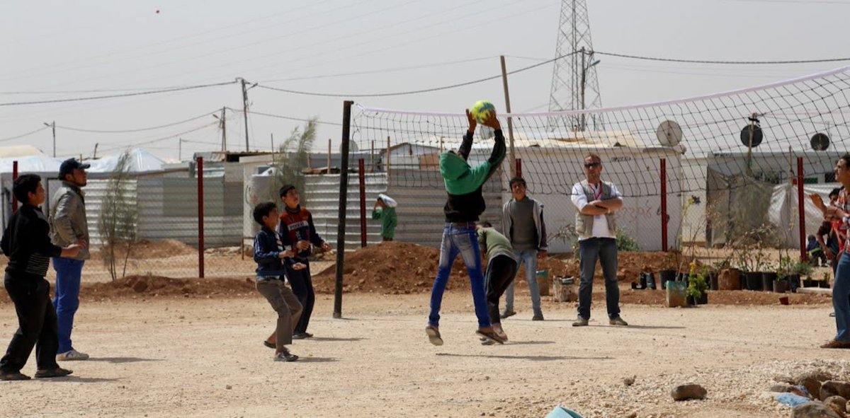 Development Studies Association (@devcomms) on Twitter photo Syria after Assad: why many Syrian refugees arenโt returning home
By <a href="/melgatter/">Melissa Gatter</a> and Charlotte Al Khalili from <a href="/SussexGlobal/">Sussex Global๐ณ๏ธโ๐โ๐ฝโ๐พโ๐ฟ</a> in <a href="/ConversationUK/">The Conversation</a>
buff.ly/pWY3Thl Syria after Assad: why many Syrian refugees arenโt returning home
By <a href="/melgatter/">Melissa Gatter</a> and Charlotte Al Khalili from <a href="/SussexGlobal/">Sussex Global๐ณ๏ธโ๐โ๐ฝโ๐พโ๐ฟ</a> in <a href="/ConversationUK/">The Conversation</a>
buff.ly/pWY3Thl