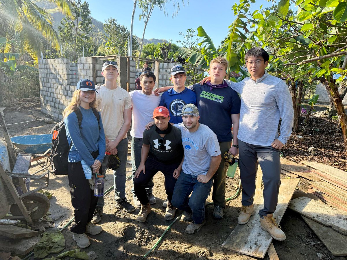 Henry Scholes (@henryscholes2) on Twitter photo Had a rewarding and impactful spring break with classmates and <a href="/BronxvilleFB/">Bronxville Football</a> teammates in Dominican Republic last week. In four days, we helped build two new homes for families in the mountain village of La Guama. 🇩🇴🌄 Had a rewarding and impactful spring break with classmates and <a href="/BronxvilleFB/">Bronxville Football</a> teammates in Dominican Republic last week. In four days, we helped build two new homes for families in the mountain village of La Guama. 🇩🇴🌄