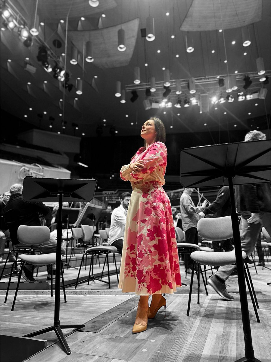 Eleonora Buratto (@eleonoraburatto) on Twitter photo On 25 and 27 April (live on Digital Concert Hall) I’ll be Madama Butterfly at the iconic home of the <a href="/BerlinPhil/">Berliner Philharmoniker</a>, the Philharmonie, once again under Maesteo Petrenko.
‼️BIG surprise coming tomorrow: make sure you're subscribed to my newsletter to find out what it is‼️ On 25 and 27 April (live on Digital Concert Hall) I’ll be Madama Butterfly at the iconic home of the <a href="/BerlinPhil/">Berliner Philharmoniker</a>, the Philharmonie, once again under Maesteo Petrenko.
‼️BIG surprise coming tomorrow: make sure you're subscribed to my newsletter to find out what it is‼️