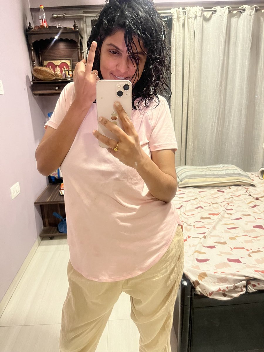 akkaonfire's tweet image. Hi Shujith kutty,

Your Amma is here to show you something. 
Come, take it. 

🖕

Get well soon. Go back to sucking four thumb and sleep varna Wee Willie Winkie aa jayega