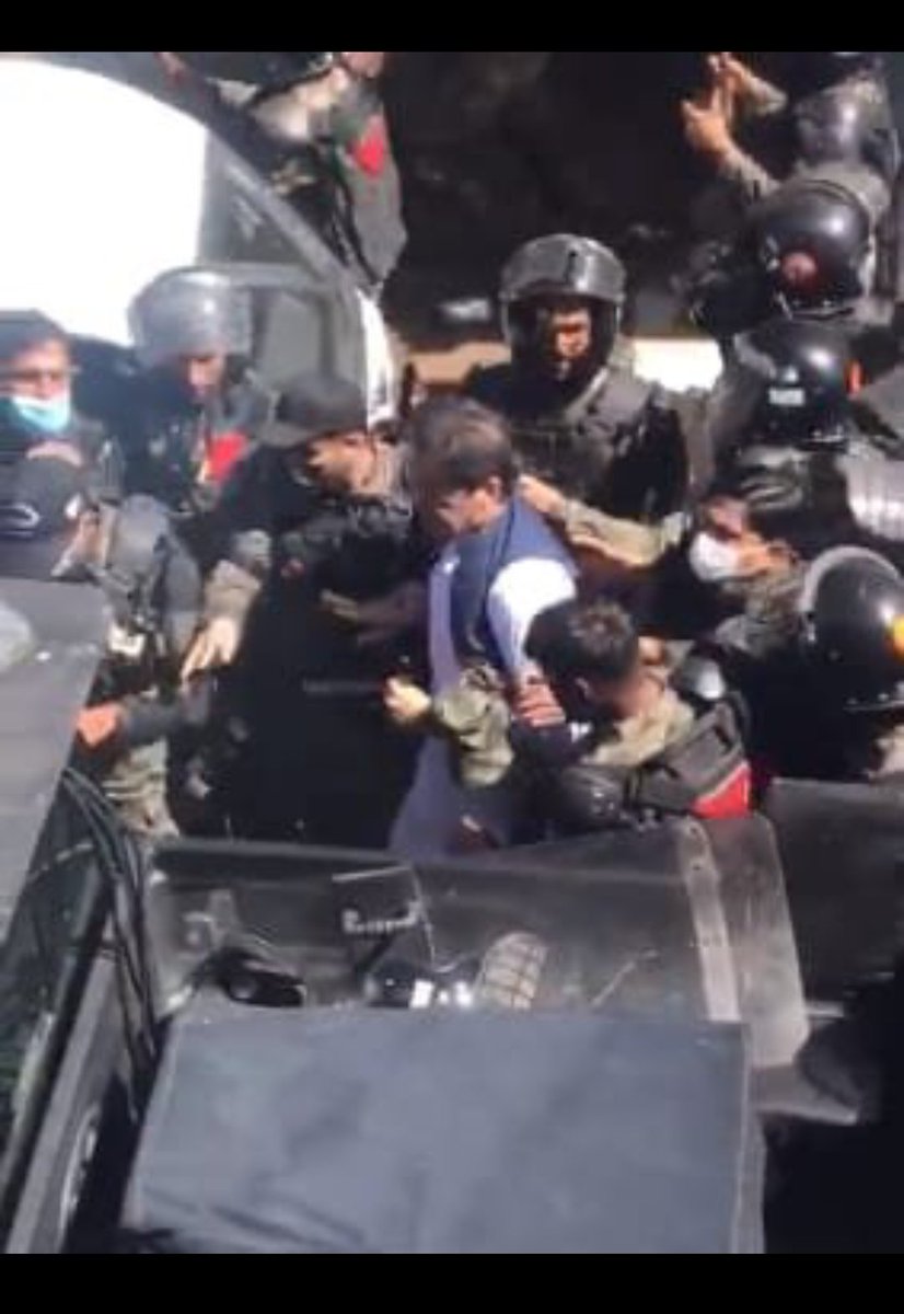 sunfiltered_'s tweet image. Political differences aside