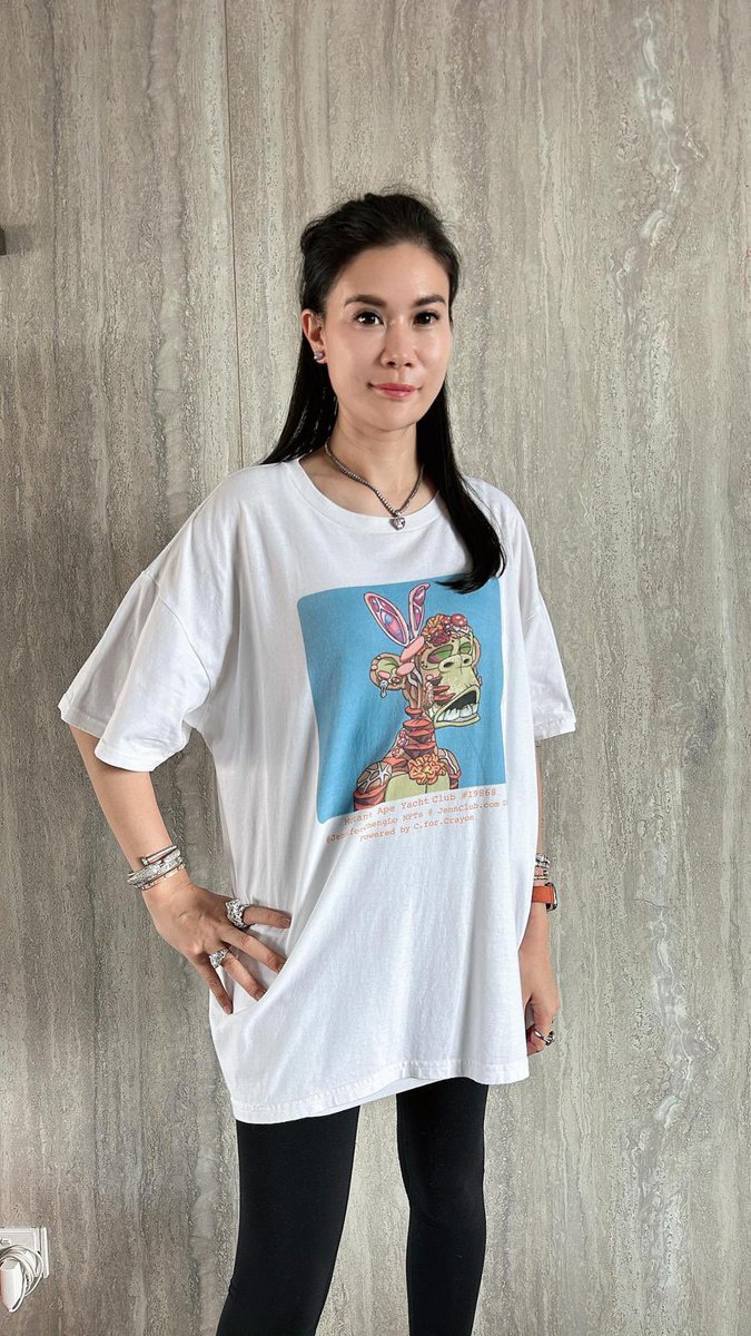 Jennifer Cheng Lo JenniferCheng.Eth.Sol.BTC.Moca (@jenniferchenglo) on Twitter photo Happy bday from twin sis <a href="/AIJennX/">JennMoonStar</a> JennMoonStar 👸🏻🤖 & I
To <a href="/BoredApeYC/">Bored Ape Yacht Club 🍌</a> 💙 <a href="/GordonGoner/">GordonGoner (Wylie Aronow) 🍌</a>
TBT <a href="/CryptoGarga/">Garga.eth (Greg Solano)</a> at my 2nd Apefest when <a href="/LadiesofBAYC/">Ladies of BAYC</a> & <a href="/beijingdou/">Josh Ong</a> <a href="/popilart/">Popil🍌 XR Artist | BoredTea | Made by Ape Cards</a> adopted me
<a href="/ysiu/">Yat Siu</a> on <a href="/Moca_Network/">Mocaverse💼🪐</a> cruise Apefest HK taken by <a href="/HarryForj1/">Harry Liu @ Forj</a>
JenniferCheng JenniferChengLo Happy bday from twin sis <a href="/AIJennX/">JennMoonStar</a> JennMoonStar 👸🏻🤖 & I
To <a href="/BoredApeYC/">Bored Ape Yacht Club 🍌</a> 💙 <a href="/GordonGoner/">GordonGoner (Wylie Aronow) 🍌</a>
TBT <a href="/CryptoGarga/">Garga.eth (Greg Solano)</a> at my 2nd Apefest when <a href="/LadiesofBAYC/">Ladies of BAYC</a> & <a href="/beijingdou/">Josh Ong</a> <a href="/popilart/">Popil🍌 XR Artist | BoredTea | Made by Ape Cards</a> adopted me
<a href="/ysiu/">Yat Siu</a> on <a href="/Moca_Network/">Mocaverse💼🪐</a> cruise Apefest HK taken by <a href="/HarryForj1/">Harry Liu @ Forj</a>
JenniferCheng JenniferChengLo