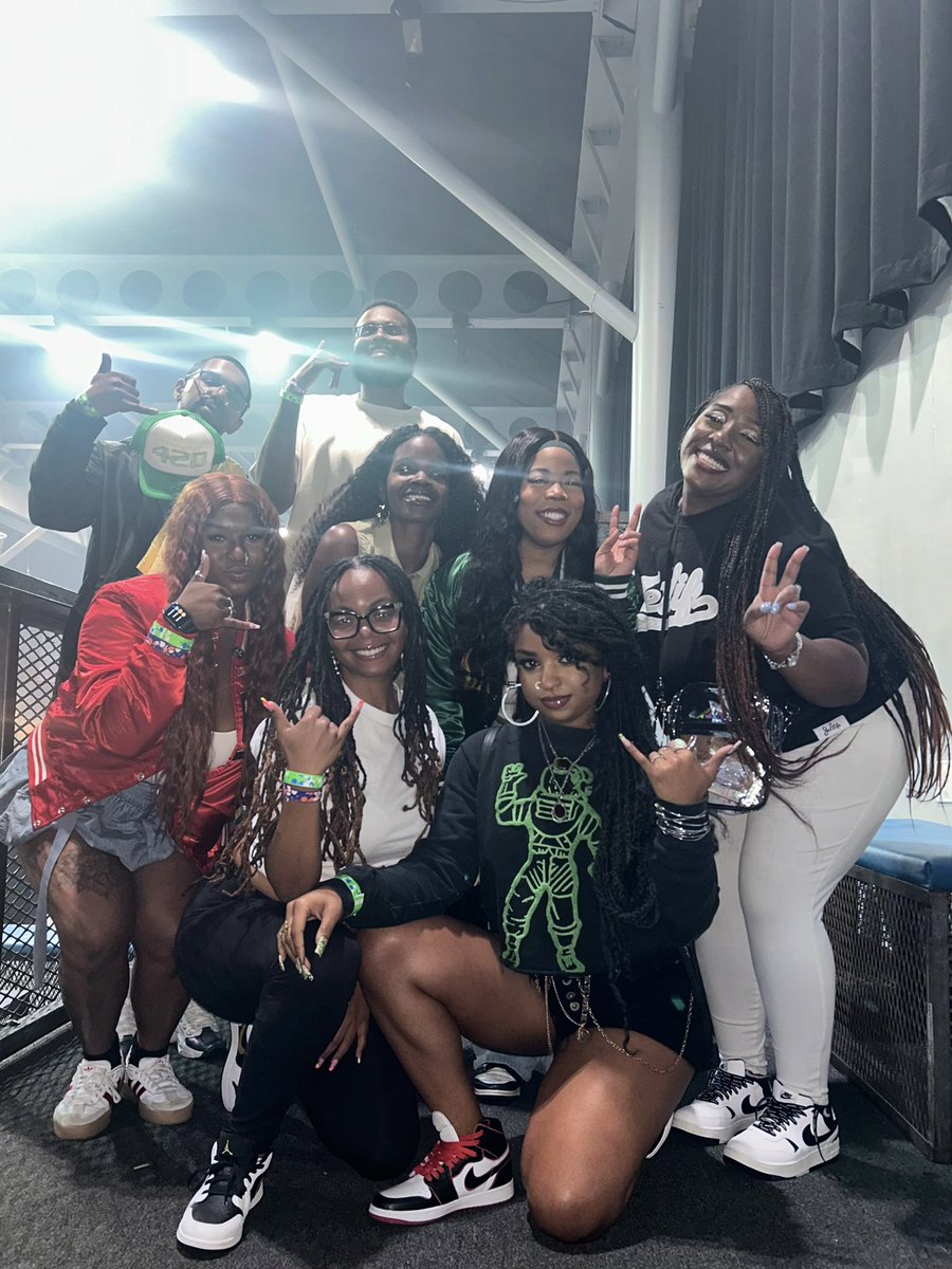 slid to Houston for <a href="/CurrenSy_Spitta/">Spitta</a> 🤙🏾 it was a movie!!!