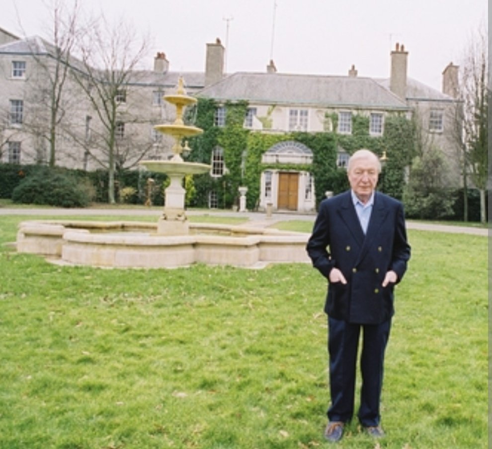 Barry Grogan tweet media