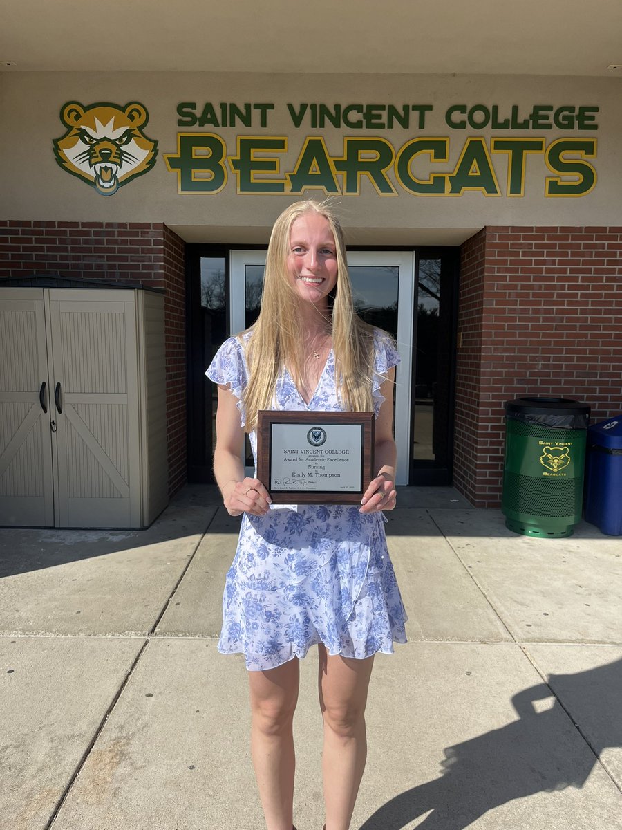 Saint Vincent Women’s Basketball (@svc_womensbball) on Twitter photo Our SVC honors convocation honored senior <a href="/emthompson2020/">Emily Thompson</a> with academic excellence in the nursing program! 📚&🏀! So proud! Our SVC honors convocation honored senior <a href="/emthompson2020/">Emily Thompson</a> with academic excellence in the nursing program! 📚&🏀! So proud!