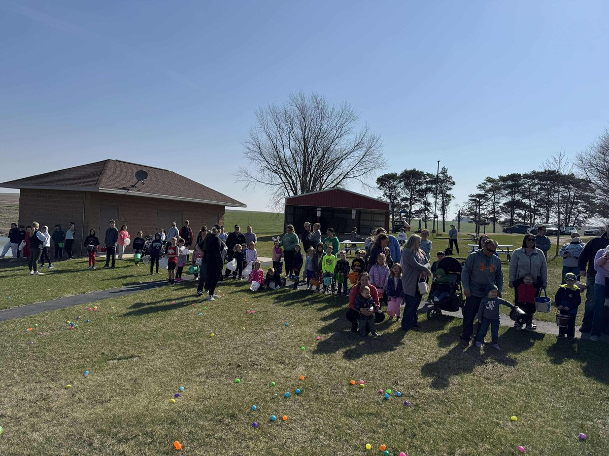 The Holy Cross Hometown Pride Committee recently hosted their third annual Easter Egg Hunt, a full day of springtime fun! 🐣🌷

Families and friends came together to celebrate community, enjoy the sunshine, and hunt for plenty of colorful eggs.

#HometownPride #KeepIowaBeautiful