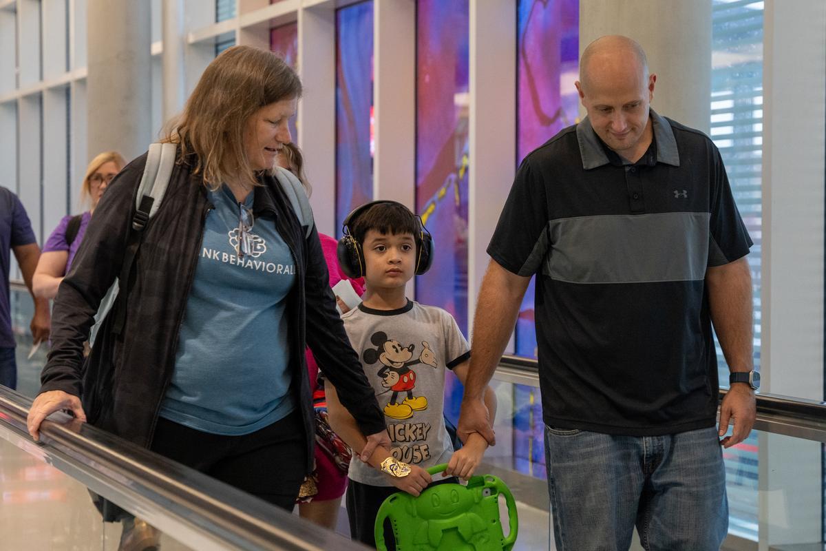 Hobby Airport (@hobbyairport) on Twitter photo Access to air travel should be for everyone.
It was an honor to host Wings For All with <a href="/TheArcUS/">The Arc of the United States</a> and <a href="/SouthwestAir/">Southwest Airlines</a>. This program gives individuals with intellectual and developmental disabilities the opportunity to experience the airport environment. Access to air travel should be for everyone.
It was an honor to host Wings For All with <a href="/TheArcUS/">The Arc of the United States</a> and <a href="/SouthwestAir/">Southwest Airlines</a>. This program gives individuals with intellectual and developmental disabilities the opportunity to experience the airport environment.