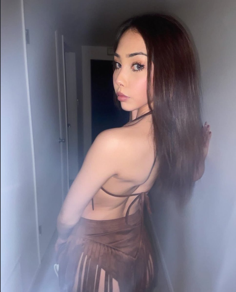 simps like you will always be obsessed with girls like me