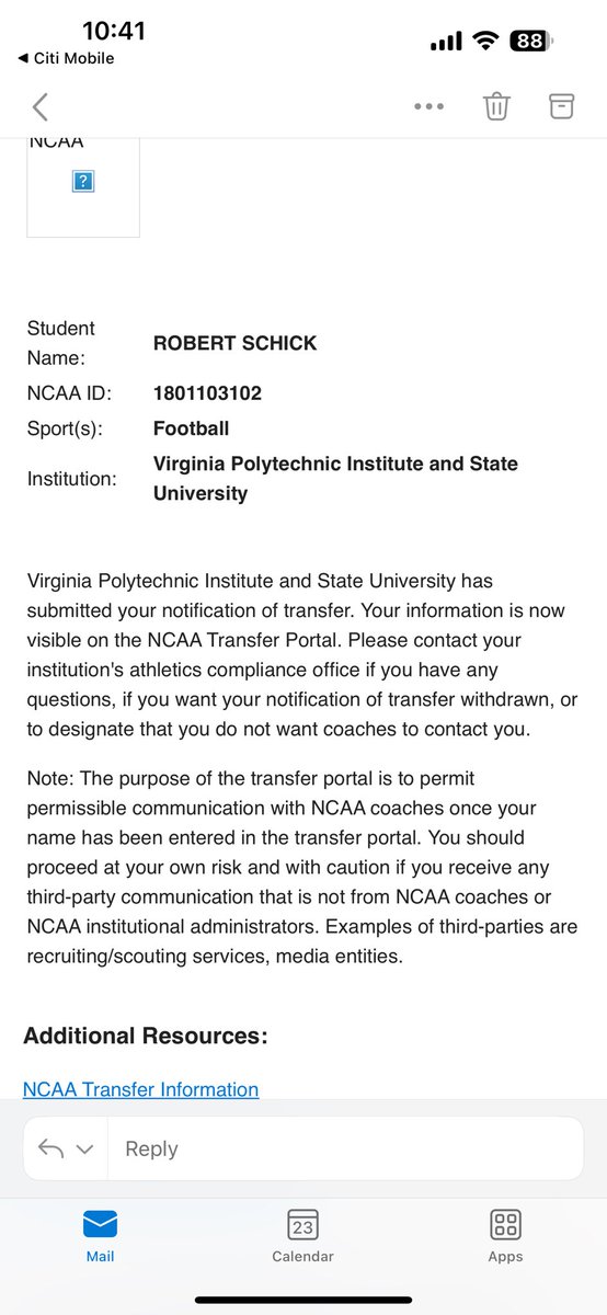 theschickster75's tweet photo. I am officially entering the portal with 1 year of eligibility left! https://t.co/hwnmothzBh