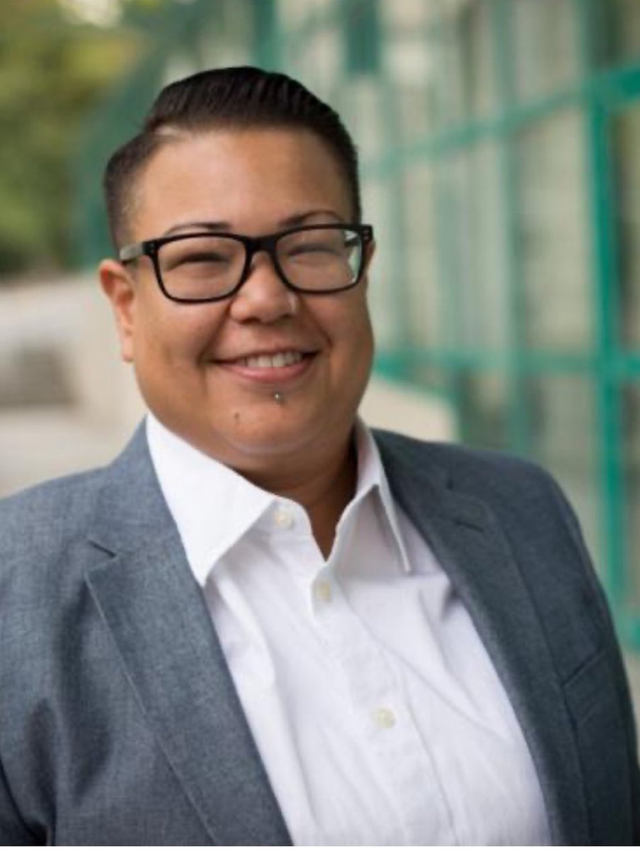 Latina/o Studies at Cornell University (@latina_o) on Twitter photo Associate Professor Karen Jaime <a href="/latina_o/">Latina/o Studies at Cornell University</a> <a href="/CornellPMA/">CornellPMA</a> <a href="/CornellCAS/">CornellArts&Sciences</a>
gave talk at the University of Miami’s Center for Humanities on Queer Nightlife Kinships latino.cornell.edu/news/associate… Associate Professor Karen Jaime <a href="/latina_o/">Latina/o Studies at Cornell University</a> <a href="/CornellPMA/">CornellPMA</a> <a href="/CornellCAS/">CornellArts&Sciences</a>
gave talk at the University of Miami’s Center for Humanities on Queer Nightlife Kinships latino.cornell.edu/news/associate…