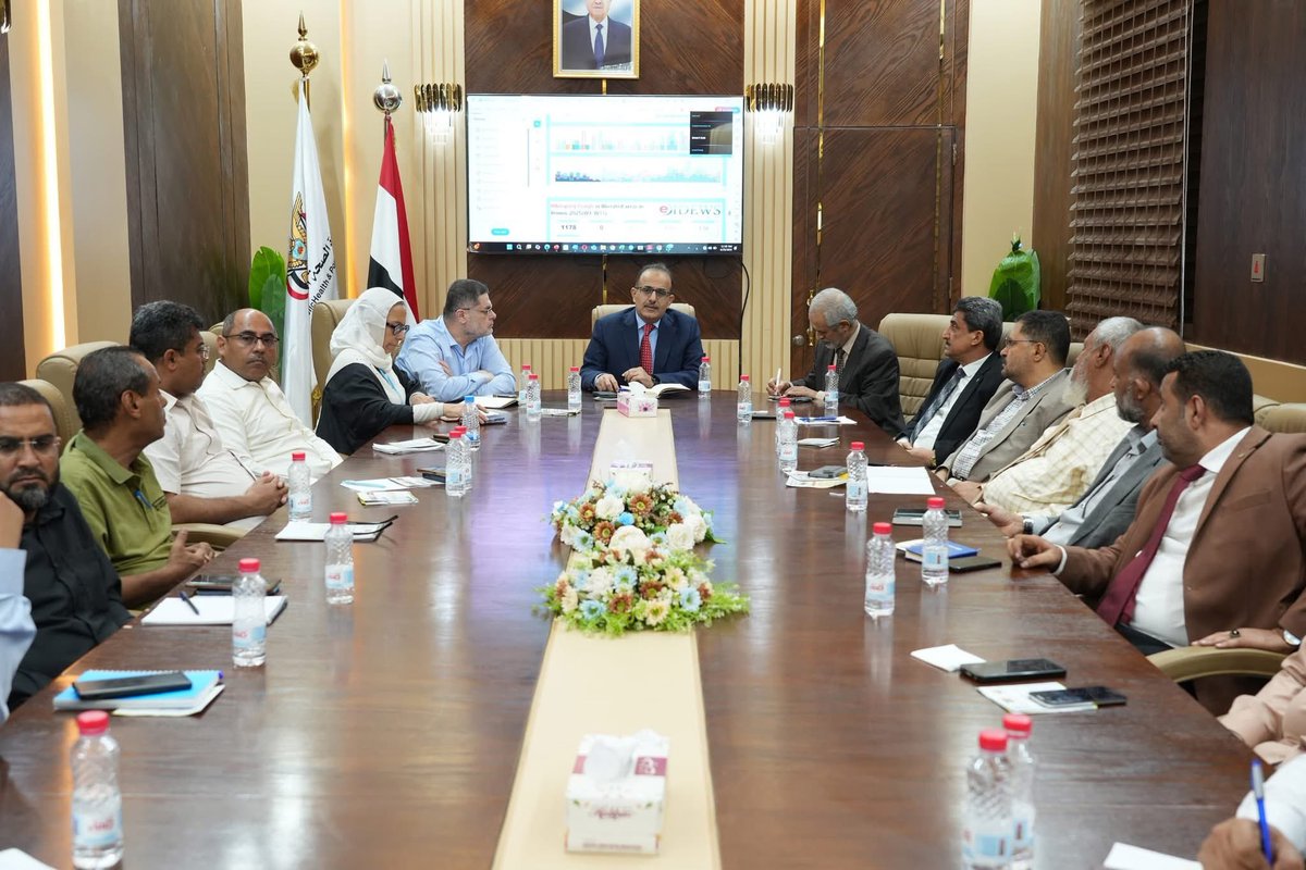 وزير الصحة يترأس اجتماعاً للجنة التنسيق العليا للطوارئ ويؤكد أهمية بناء قدرات الكوادر الطبية 

facebook.com/share/16SPBwNw…