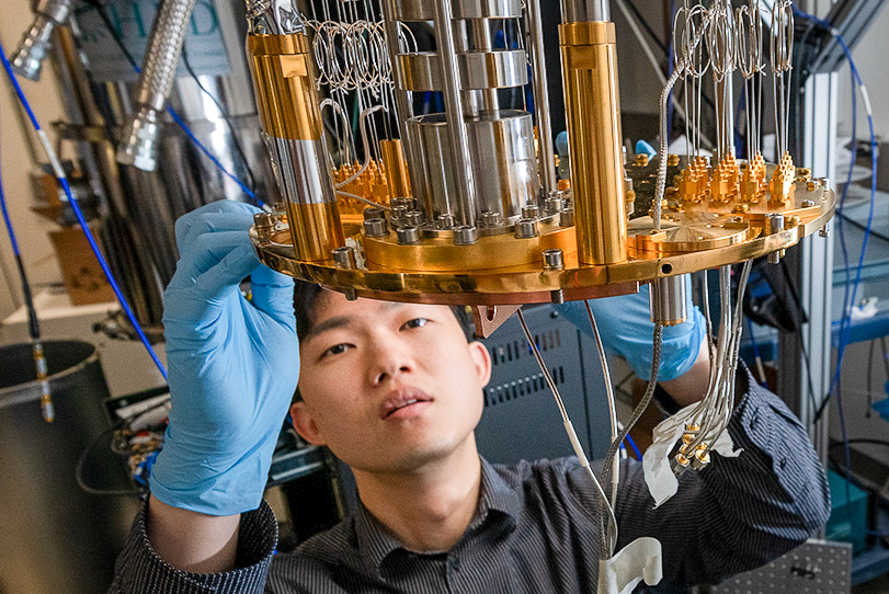 Berkeley Lab (@berkeleylab) on Twitter photo Berkeley Lab is shaping the #quantum future—across qubits, sensors, and networks. Explore 7 ways our research is moving quantum from theory to real-world tech. newscenter.lbl.gov/2025/04/23/sev…
#QuantumComputing <a href="/molecularfndry/">Molecular Foundry</a> <a href="/LBNLcs/">Berkeley Lab Computing Sciences Area</a> <a href="/BerkeleyLabPSA/">Physical Sciences Area at Berkeley Lab</a> Berkeley Lab is shaping the #quantum future—across qubits, sensors, and networks. Explore 7 ways our research is moving quantum from theory to real-world tech. newscenter.lbl.gov/2025/04/23/sev…
#QuantumComputing <a href="/molecularfndry/">Molecular Foundry</a> <a href="/LBNLcs/">Berkeley Lab Computing Sciences Area</a> <a href="/BerkeleyLabPSA/">Physical Sciences Area at Berkeley Lab</a>