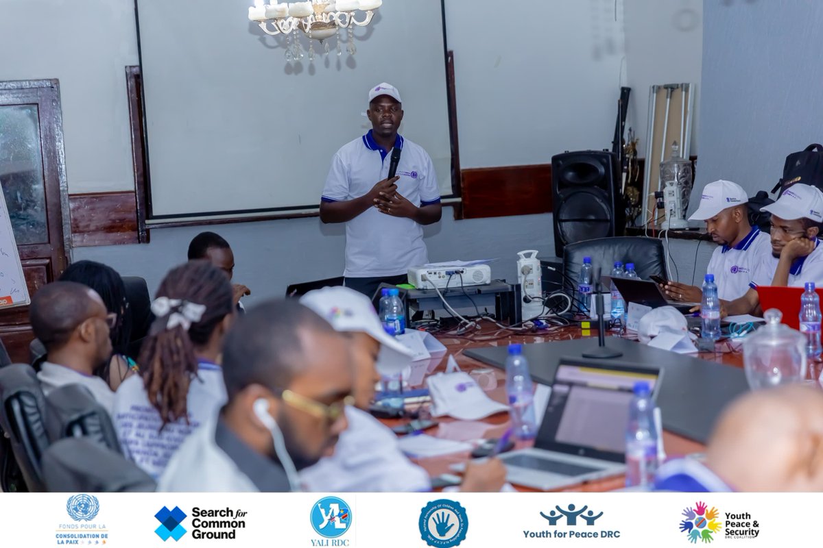 RDC_JPS's tweet photo. 📍 Bukavu | Rencontre interprovinciale de la CJPS !

Les 22 et 23 avril 2025, les comités de pilotage des coalitions JPS Sud-Kivu et Nord-Kivu se sont retrouvés à Bukavu pour deux journées d’échanges et de collaboration. 
1/3

@ONURDCongo https://t.co/9YQN47W6Ym