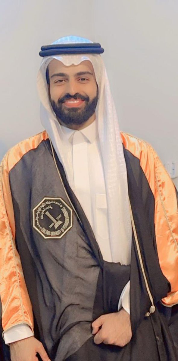 نبارك لابن العم المهندس /
ماجد محمد سعد بن صلحان  ل حصوله على درجة الماجستير في الهندسة الميكانيكة الطاقة المتجددة)
 من جامعة الملك فهد للبترول والمعادن
 نسأل الله له التوفيق في خدمة دينه ثم وطنه ومليكه .